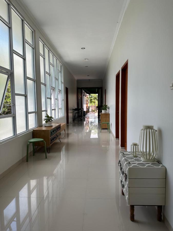 Cendhani Raras Gallery Kejayan المظهر الخارجي الصورة