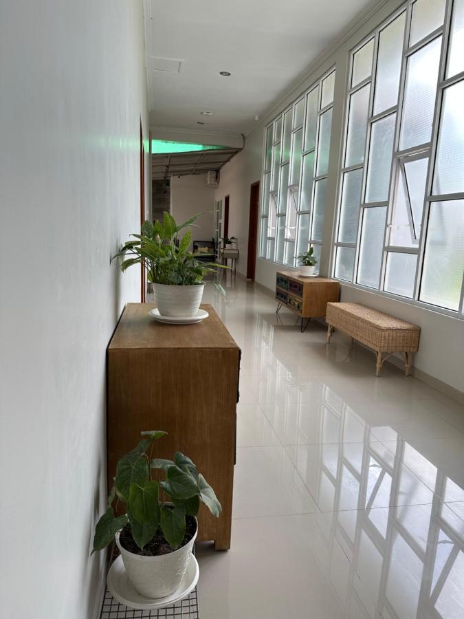 Cendhani Raras Gallery Kejayan المظهر الخارجي الصورة