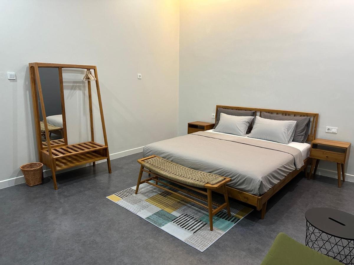 Cendhani Raras Gallery Kejayan المظهر الخارجي الصورة